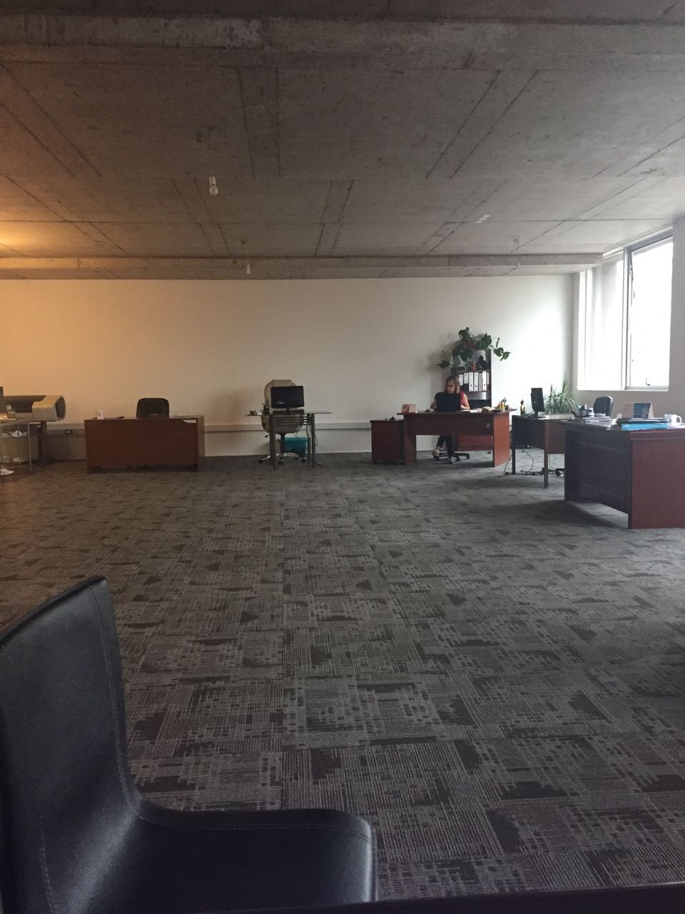 Arriendo oficina compartida 100M2 Ciudad Empresarial